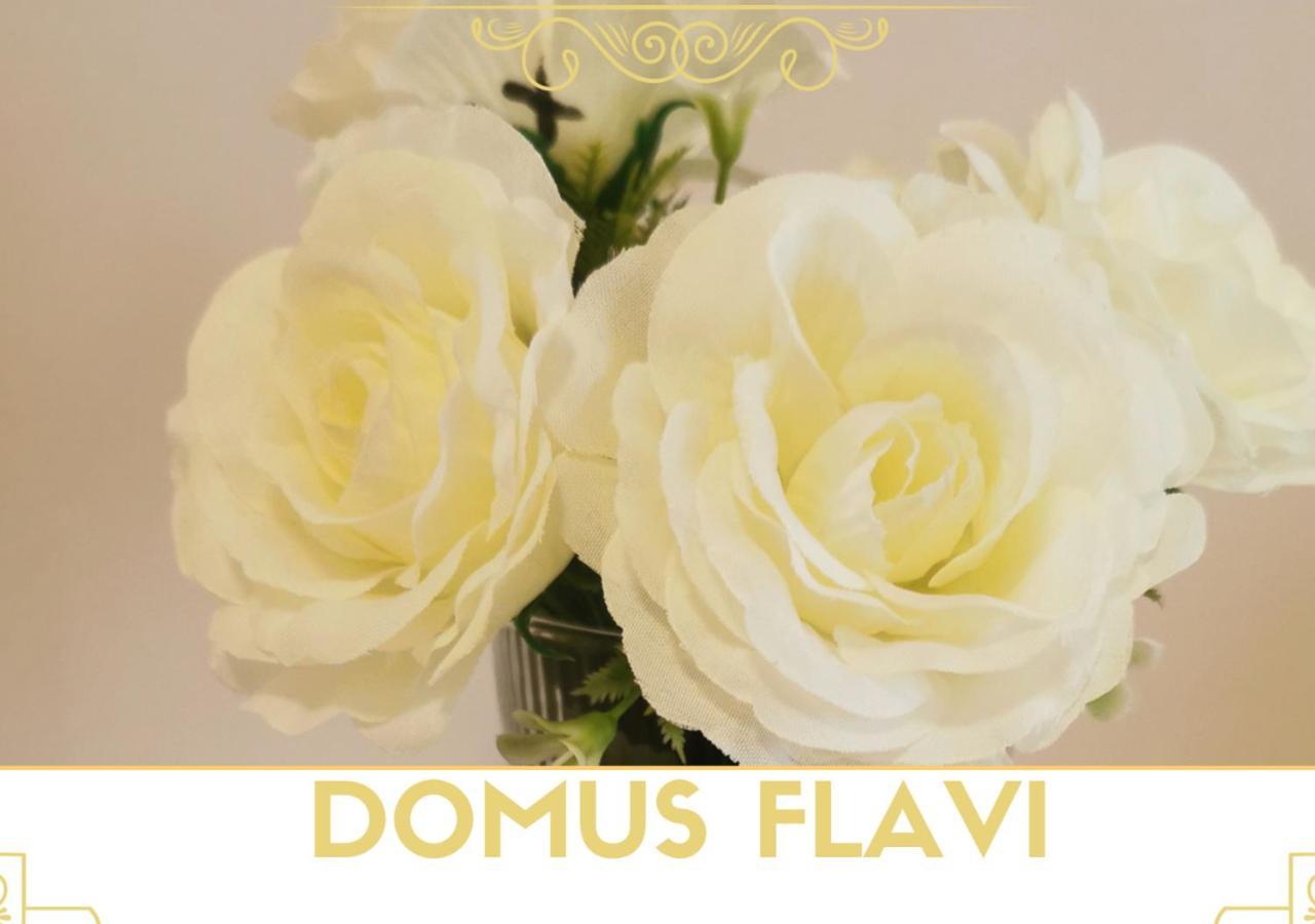 Domus Flavi Roma Exterior foto